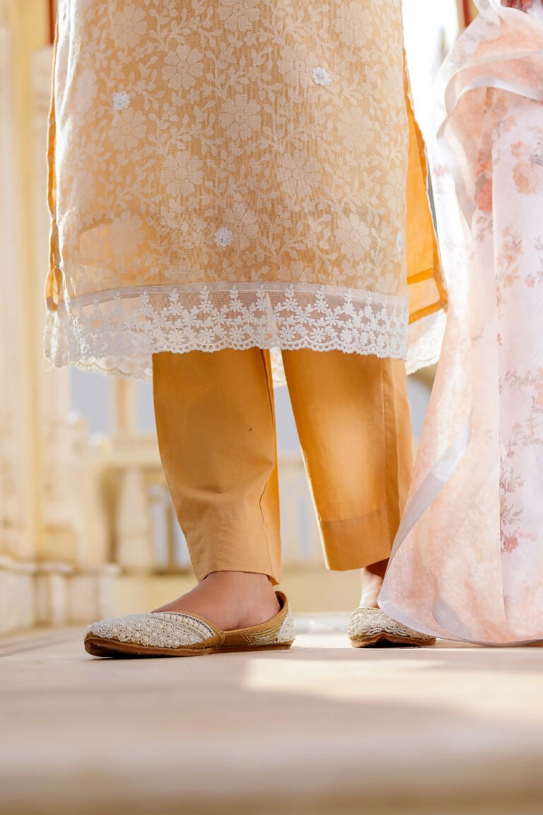 Vaasva Women Peach Linen Printed Kurta, Pant & Dupatta set | Swadesiicart