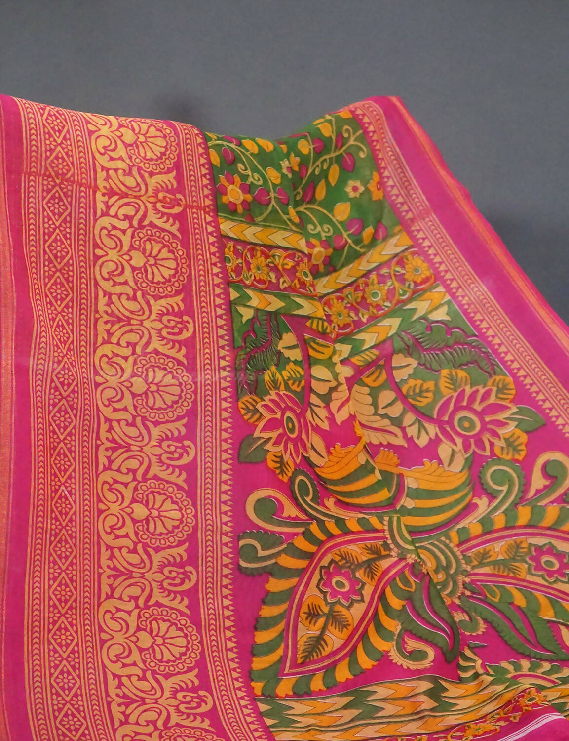 Shades Of Leaf Green Kalamkaari Design Semi Chanderi Saree With Contrast Blouse By Gayathri Reddy Designer Studio | Swadesiicart