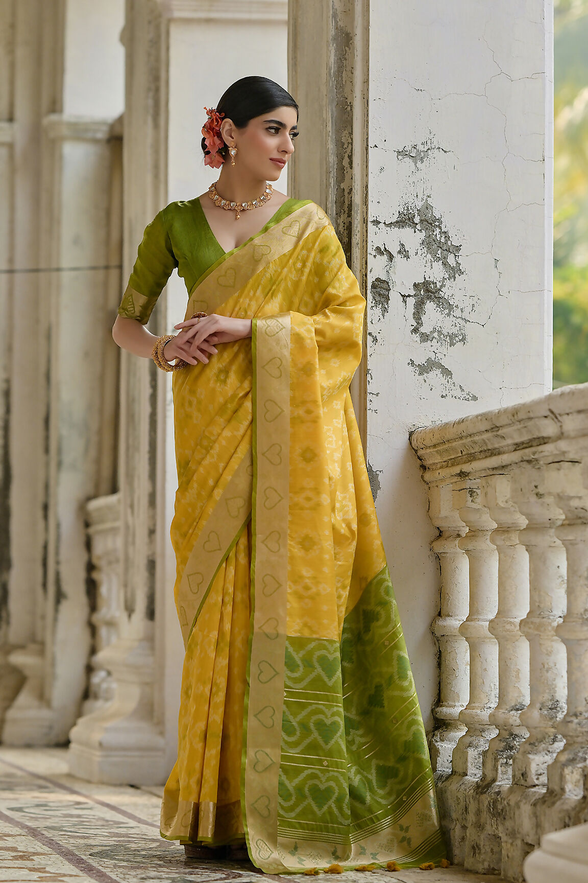 Vishnu Weaves Women's Yellow Raw Silk Thread Ikkat Woven Saree with Blouse - Swadesiicart