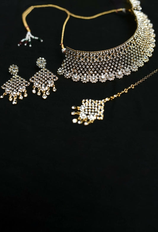 Mominos Fashion Johar Kamal Traditional Rajwadi Design Heavy Golden Colour Necklace Set - Mominos Fashion