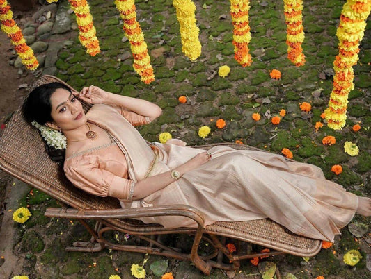 DEIANA'S Beautiful Designer Golden zari Soft Lichi Silk Saree - White - Swadesiicart