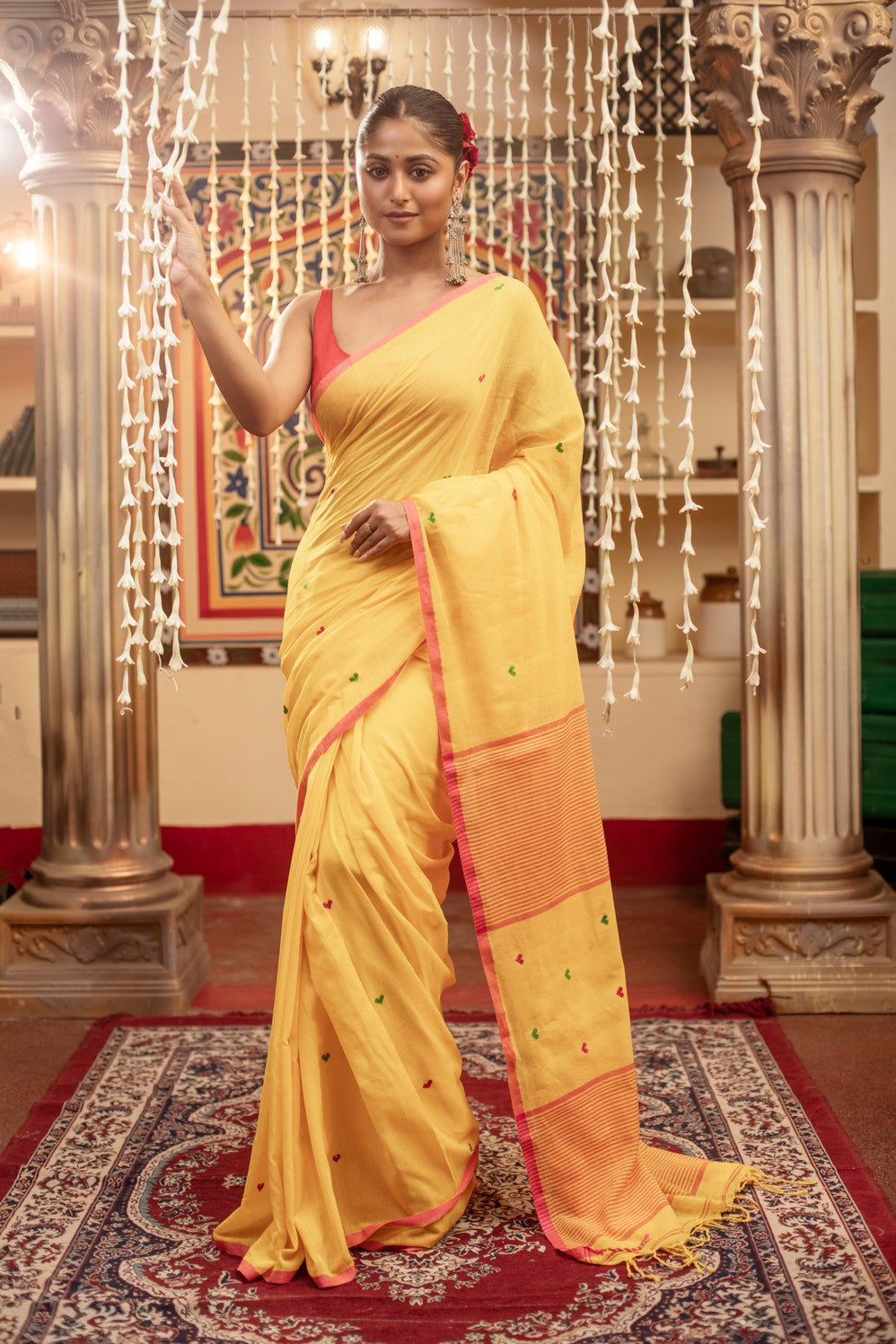 Very Much Indian Mastaani - Pure Mul Jamdhani Cotton Handloom Saree with Beautiful Heart Weaves - Yellow | Swadesiicart