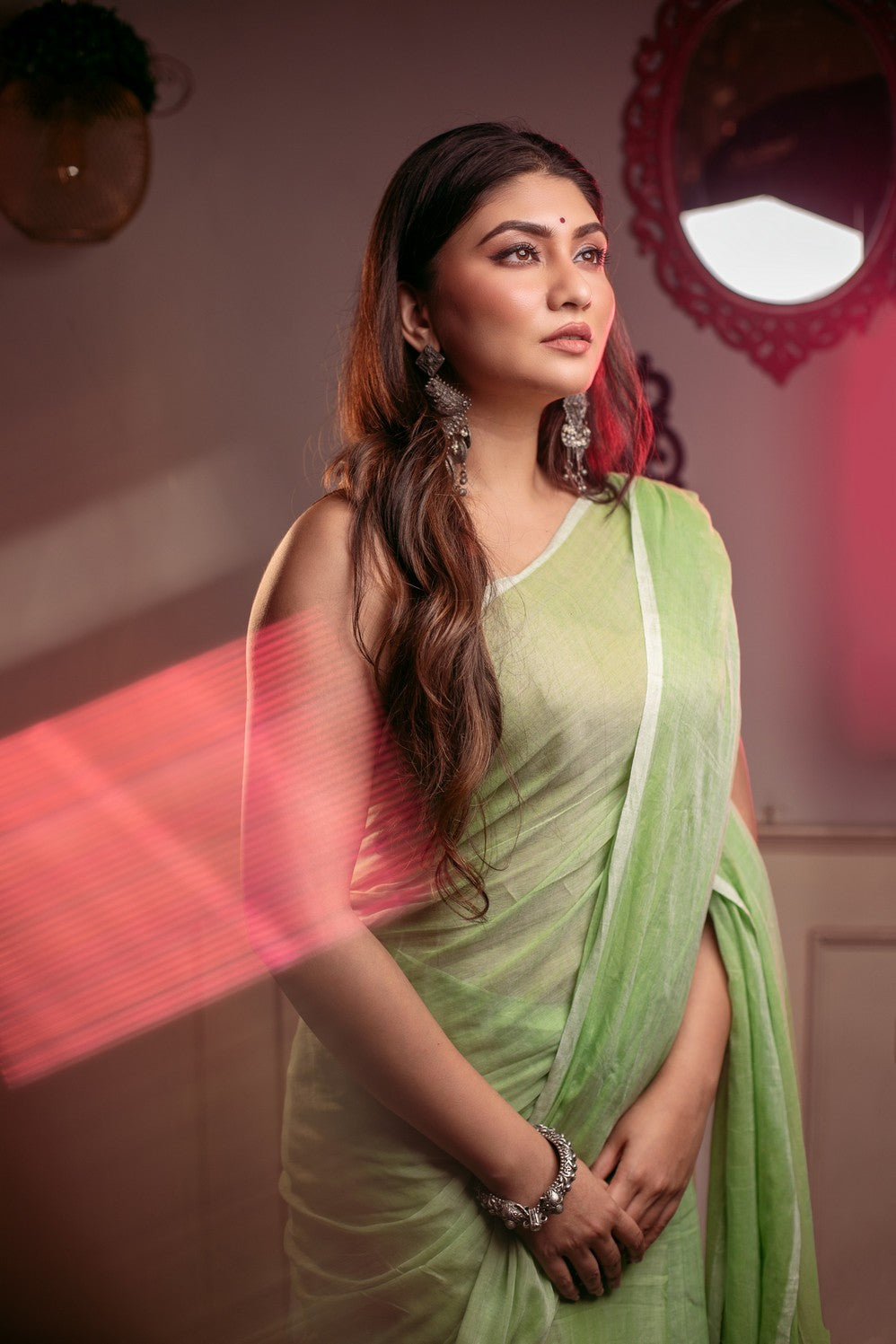 Very Much Indian Mastaani - Pure Mul Cotton Handloom Saree - Sage Green | Swadesiicart
