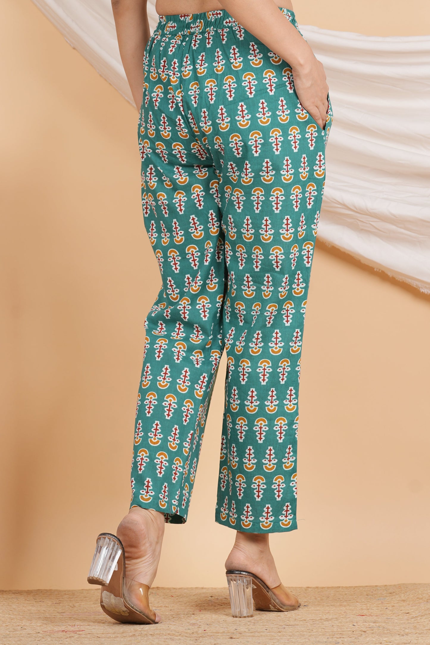 House of RP Women Green Cotton casual Trouser | Swadesiicart