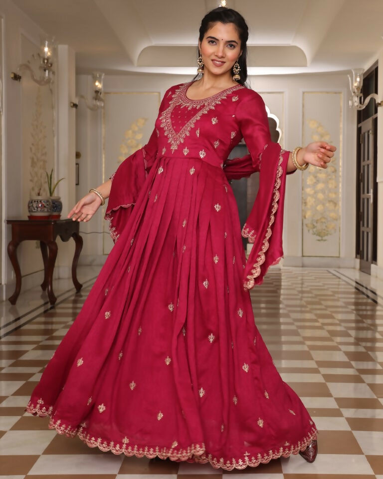 Jyoti Fashion Women's Rani Pink Soft Silk Embroidered Designer Kurta Set | Swadesiicart