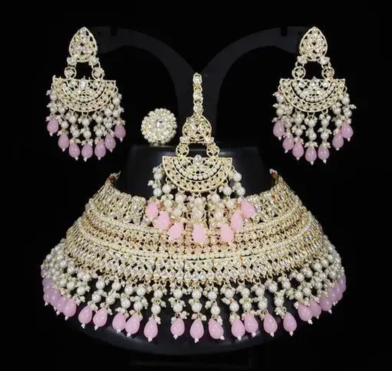 Jewel City Opulent Bridal Kundan Choker Set with Pink Beads and Matching Earrings & Maang Tikka | Swadesiicart