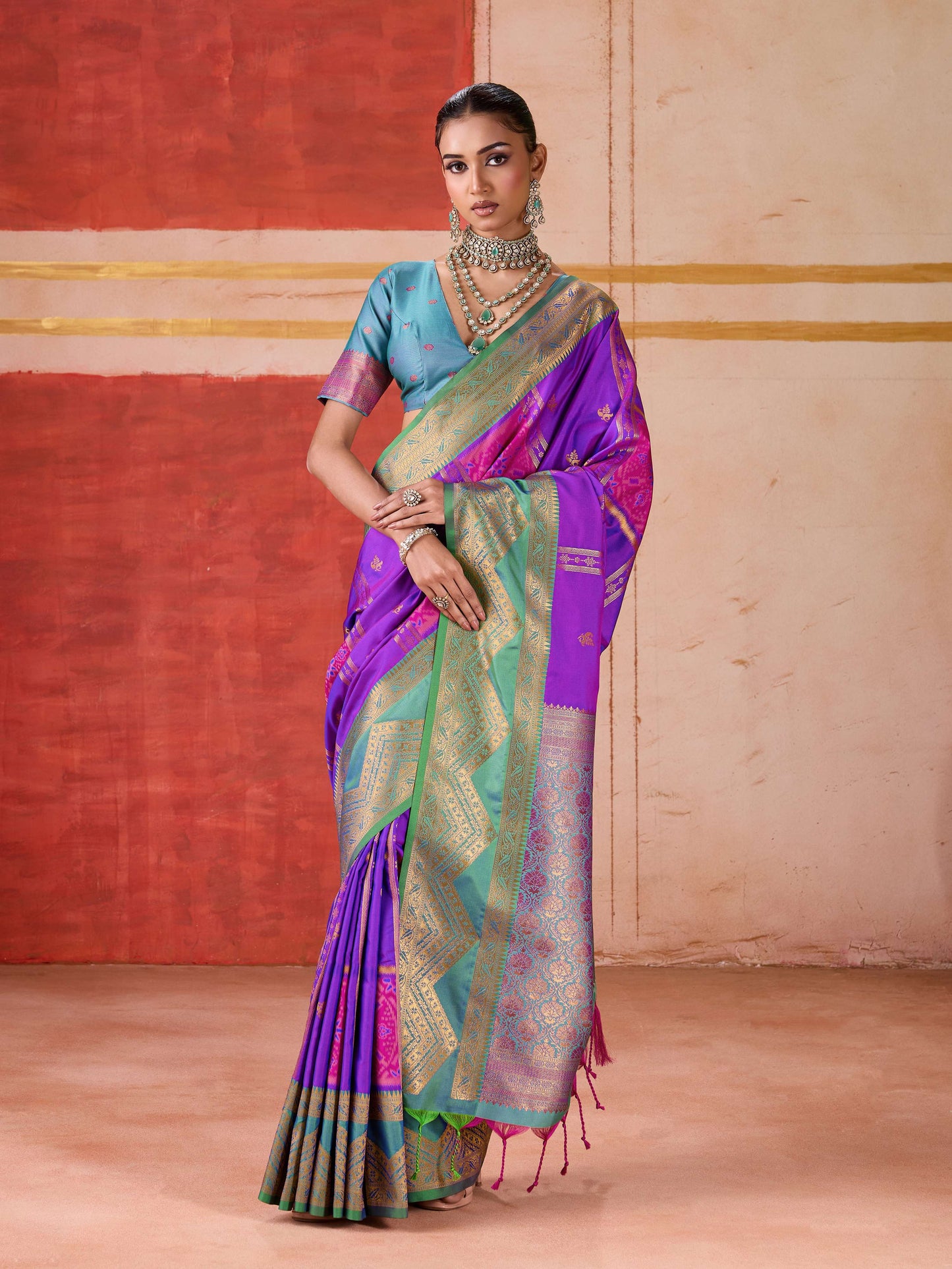 Aastha Fashion Violet Pure Silk Handloom Weaving Saree