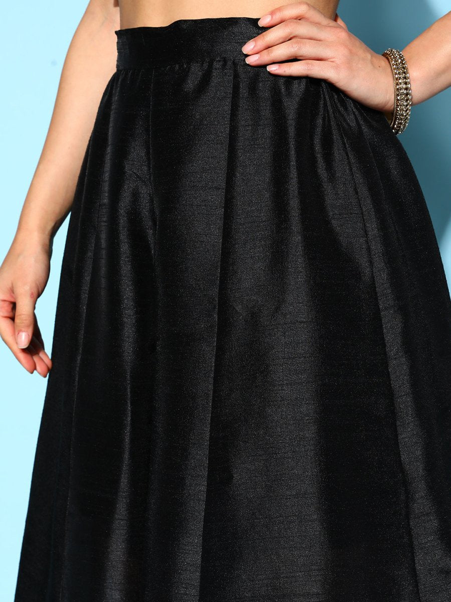 Ahalyaa Women Black & Gold-Toned Printed Co-ords - Swadesiicart