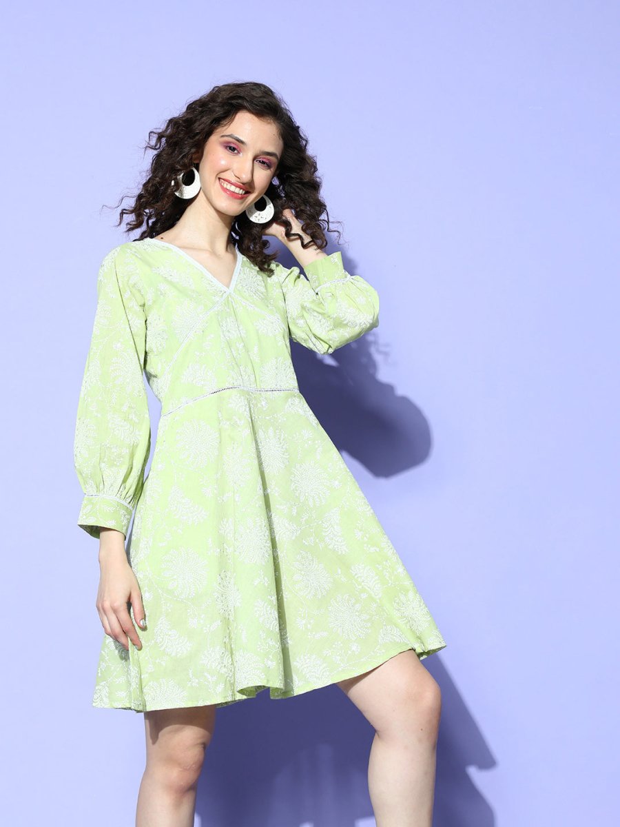 Ahalyaa Green & White Floral Print Puff Sleeves Ethnic Dress | Swadesiicart
