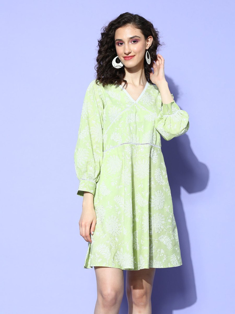 Ahalyaa Green & White Floral Print Puff Sleeves Ethnic Dress | Swadesiicart