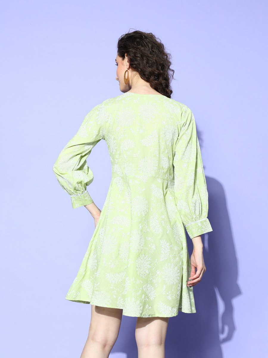 Ahalyaa Green & White Floral Print Puff Sleeves Ethnic Dress | Swadesiicart