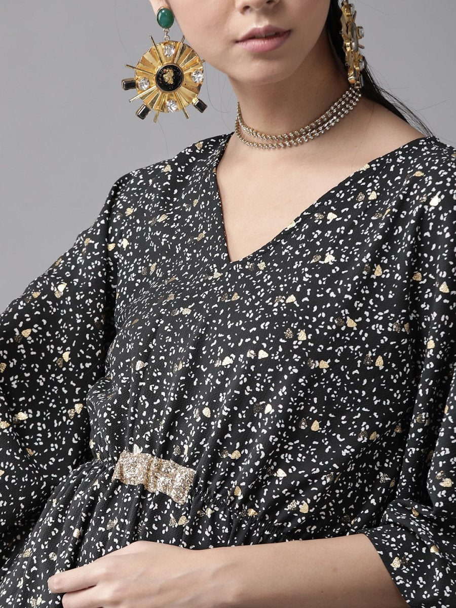 Ahalyaa Women Black & White Printed Flared Sleeves Kaftan Kurta | Swadesiicart