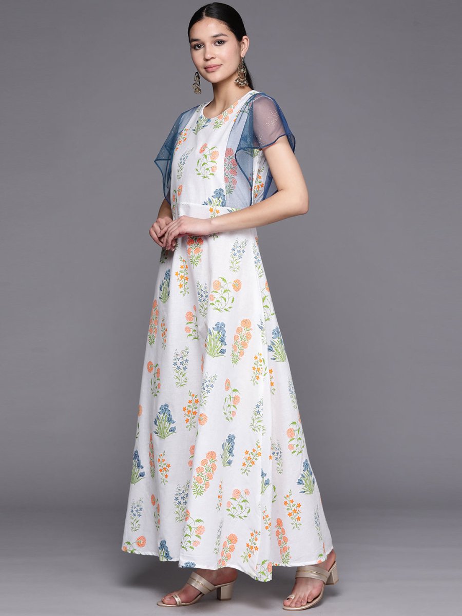 Ahalyaa Women White & Blue Printed A-Line Kurta | Swadesiicart