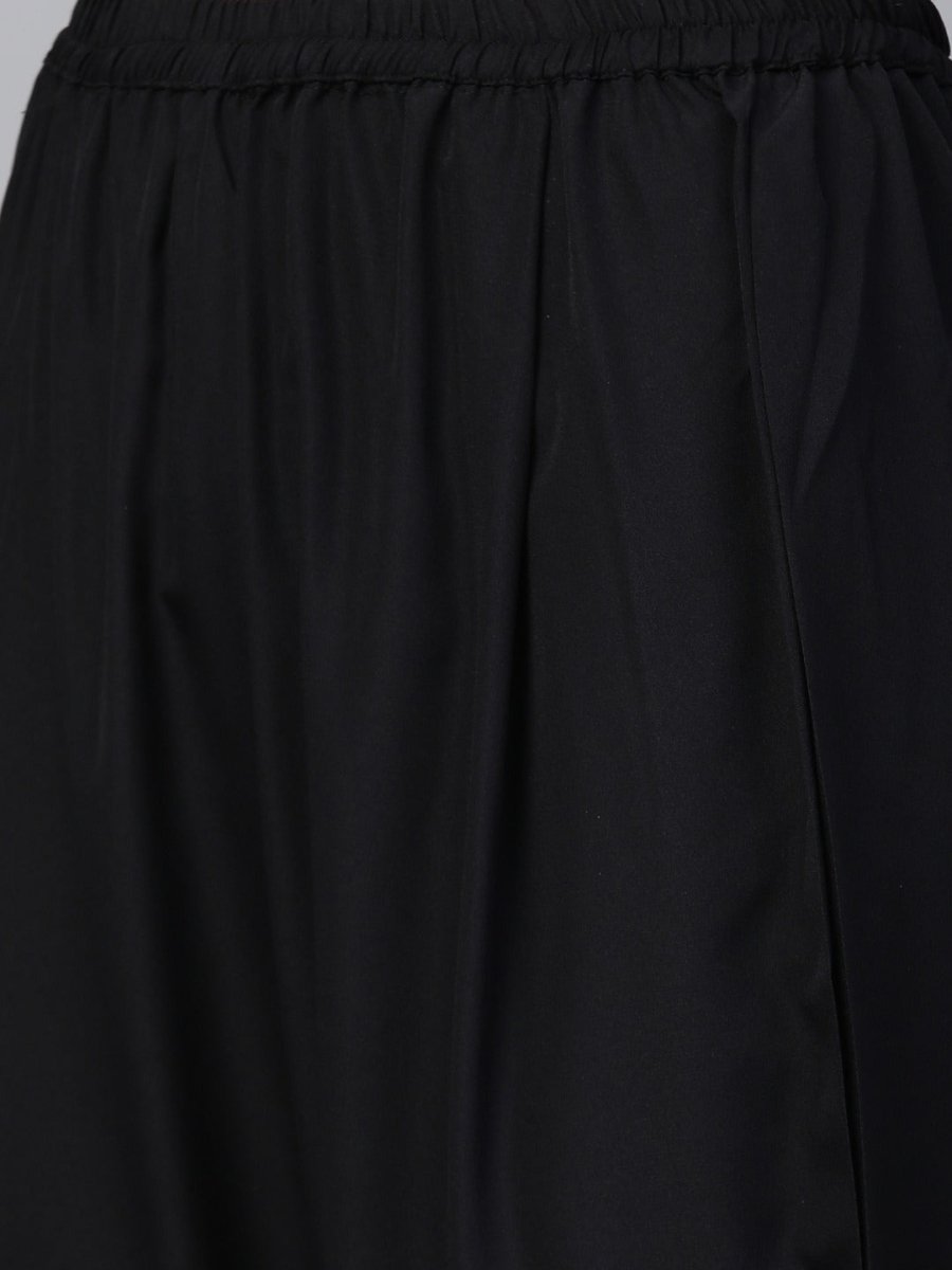 Ahalyaa Black & Golden Screen Printed Kurta with Trousers & Chevron Dupatta | Swadesiicart