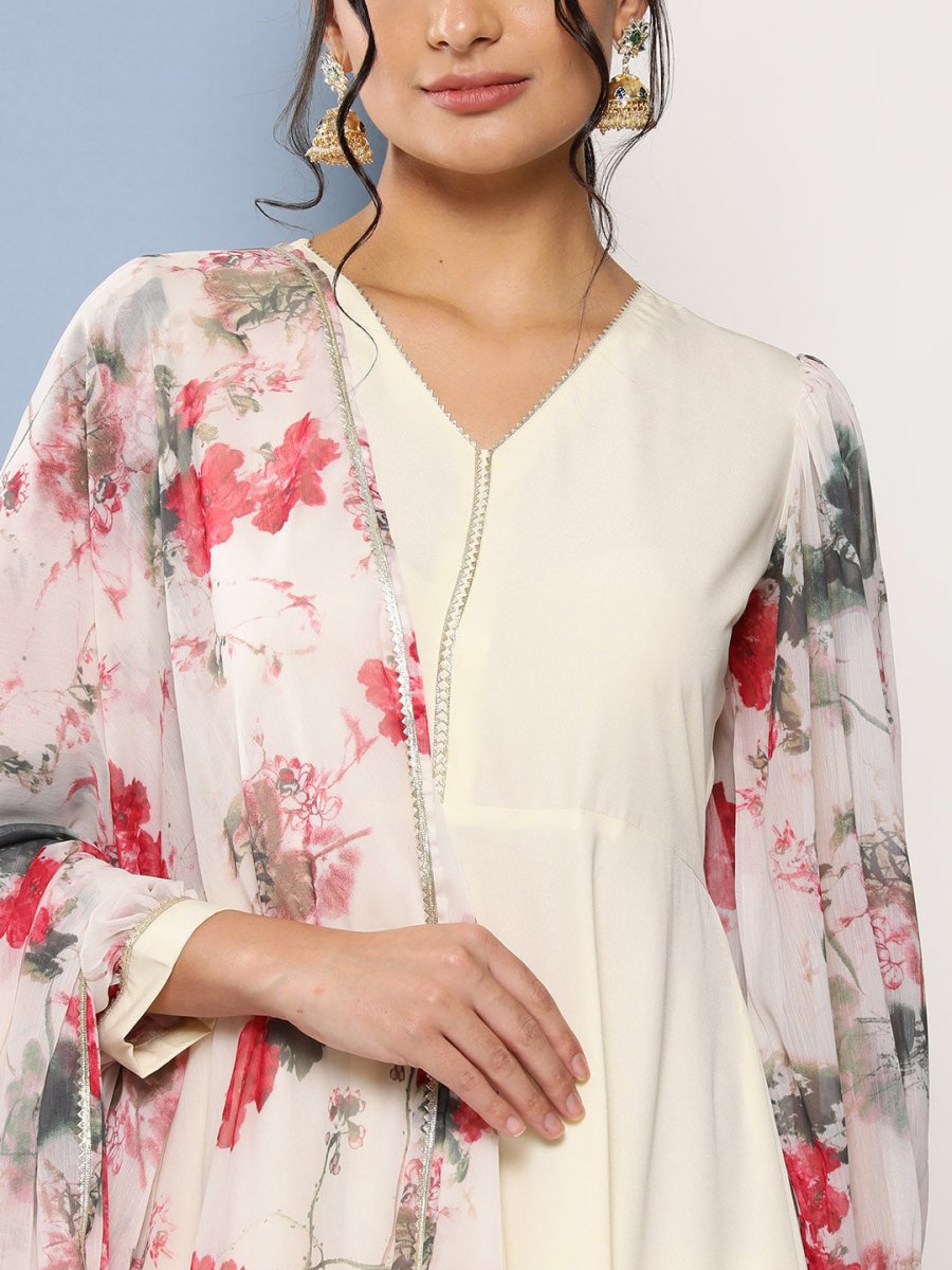Ahalyaa Women Off White Floral Empire Gotta Patti Kurta with Trousers & With Dupatta | Swadesiicart