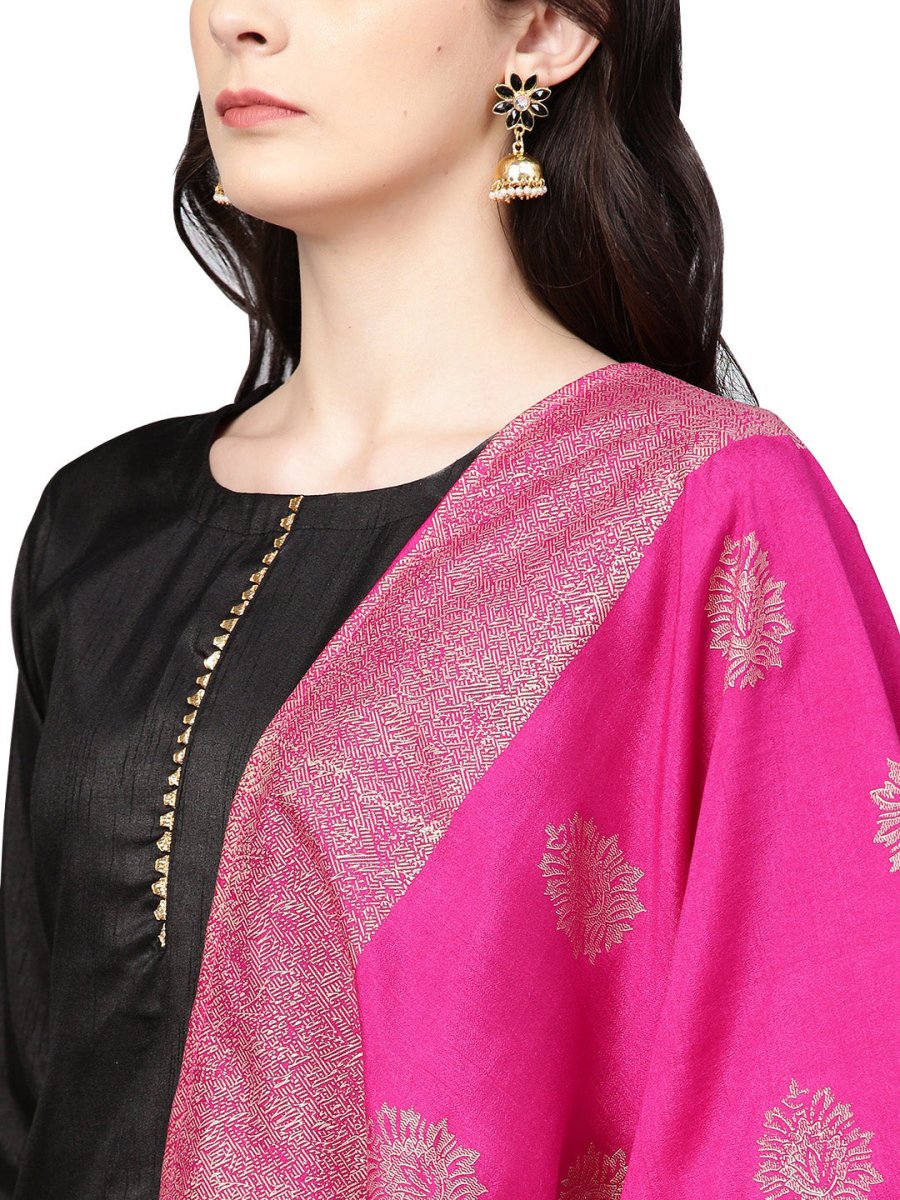 Ahalyaa Black With Bright Pink Kurta Set | Swadesiicart