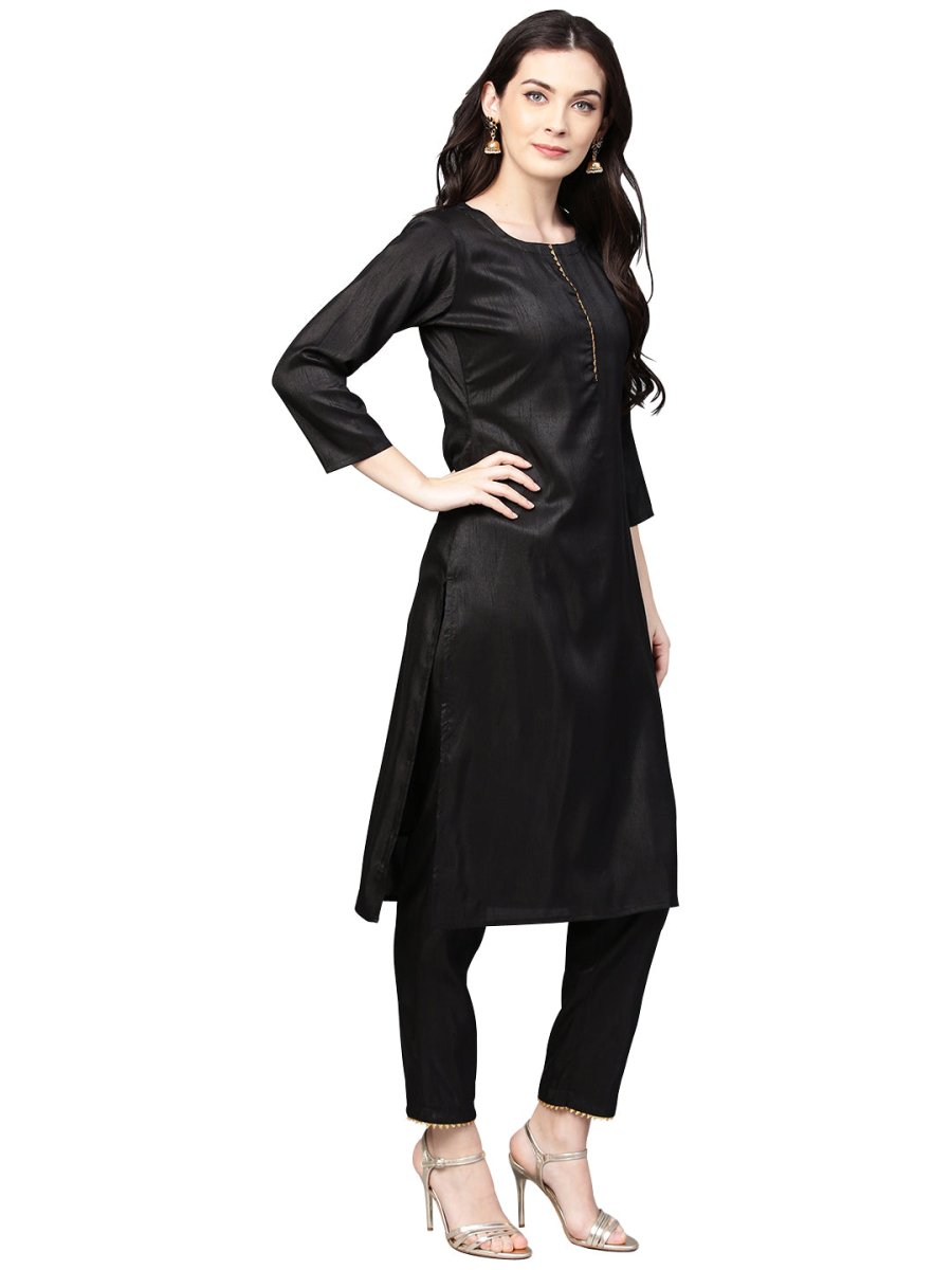 Ahalyaa Black With Bright Pink Kurta Set | Swadesiicart