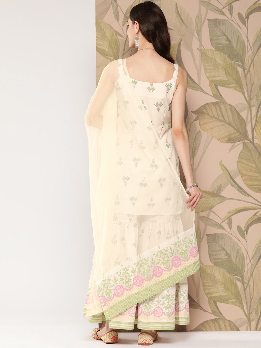 Ahalyaa Women Floral Printed Regular Kurti with Sharara & With Dupatta | Swadesiicart