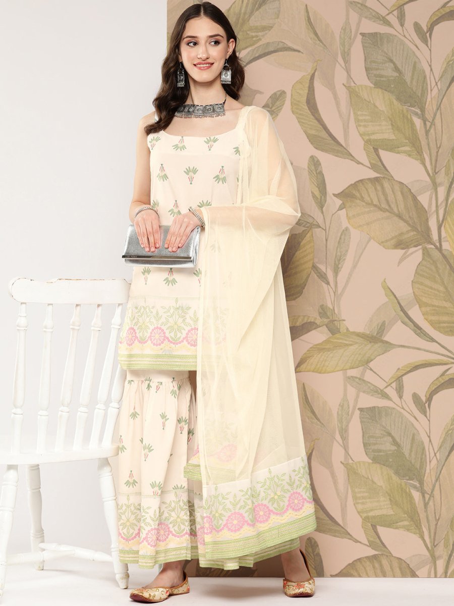 Ahalyaa Women Floral Printed Regular Kurti with Sharara & With Dupatta | Swadesiicart