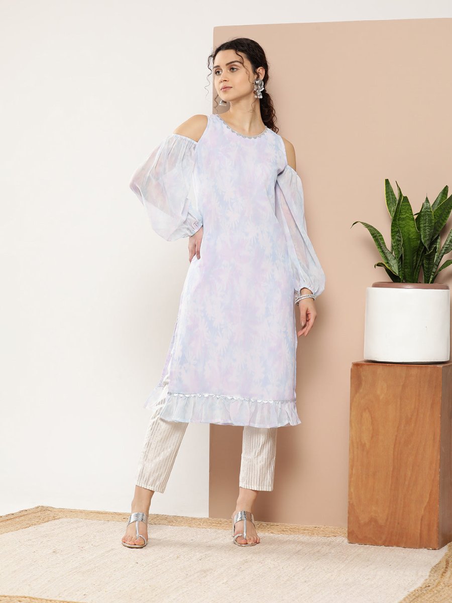 Ahalyaa Women Blue & White Floral Printed Cold-Shoulder Sleeves Gotta Patti Georgette Kurta | Swadesiicart
