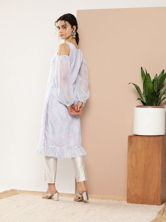 Ahalyaa Women Blue & White Floral Printed Cold-Shoulder Sleeves Gotta Patti Georgette Kurta | Swadesiicart