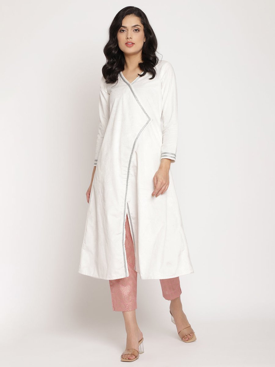 Ahalyaa Women's White Solid Velvet Angrakha Kurta With Gold Printed Pant | Swadesiicart