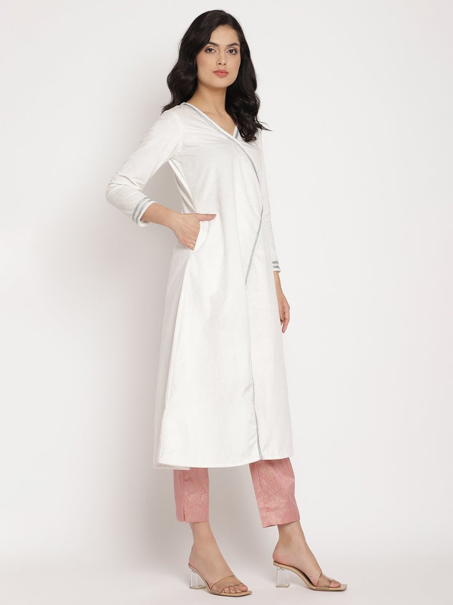 Ahalyaa Women's White Solid Velvet Angrakha Kurta With Gold Printed Pant | Swadesiicart