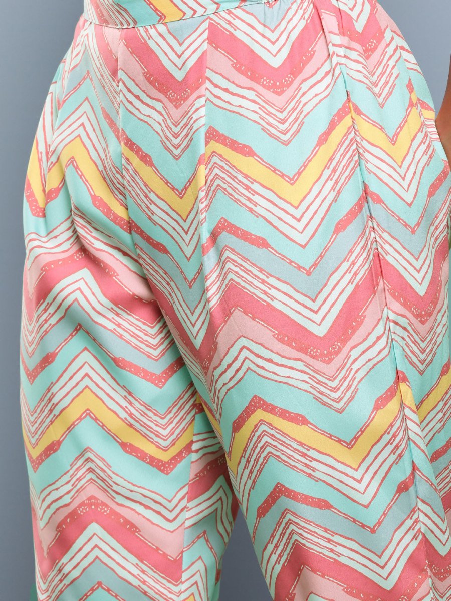 Ahalyaa Women Turquoise Blue Printed Gotta Patti Kurta with Trousers | Swadesiicart