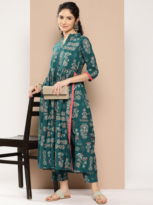 Ahalyaa Women Floral Printed Pleated Kurta with Trousers | Swadesiicart
