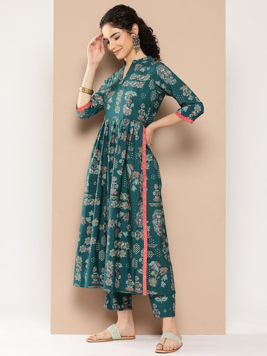 Ahalyaa Women Floral Printed Pleated Kurta with Trousers | Swadesiicart