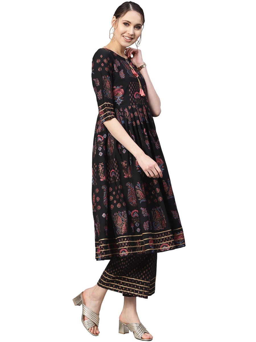 Ahalyaa Black Poly Crepe A-Line Kurta Set | Swadesiicart