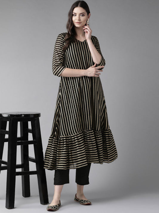 Ahalyaa Black Kurta with Trouser | Swadesiicart