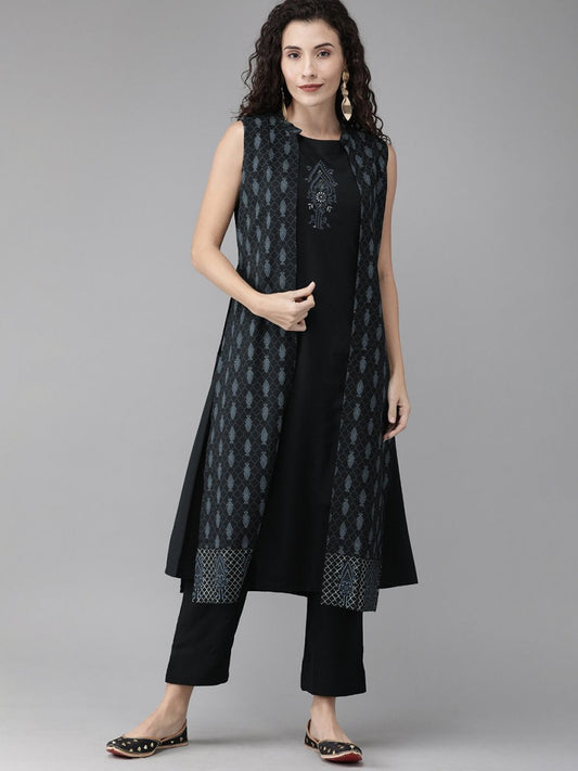 Ahalyaa Crepe Indo Western Set | Swadesiicart