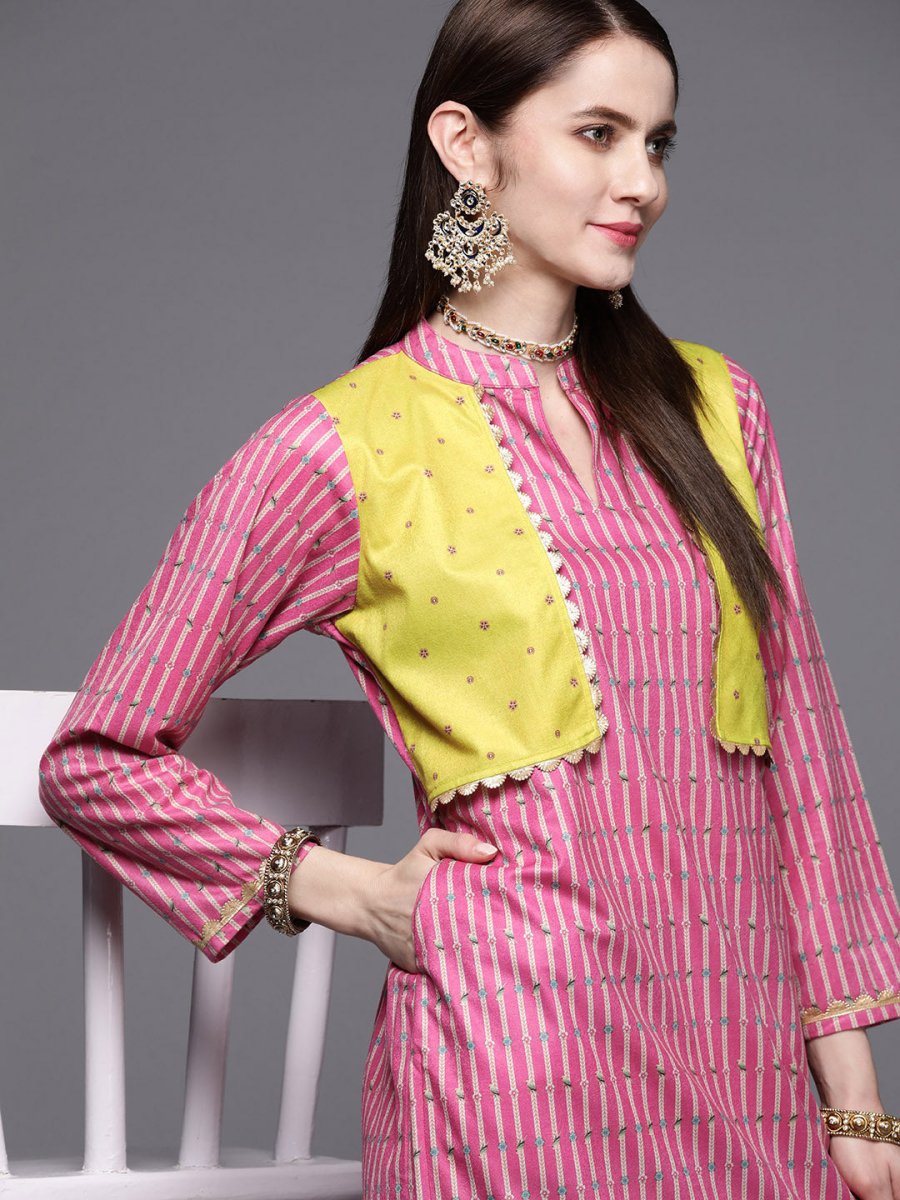 Ahalyaa Women Pink Velvet Kurta with Palazzo | Swadesiicart