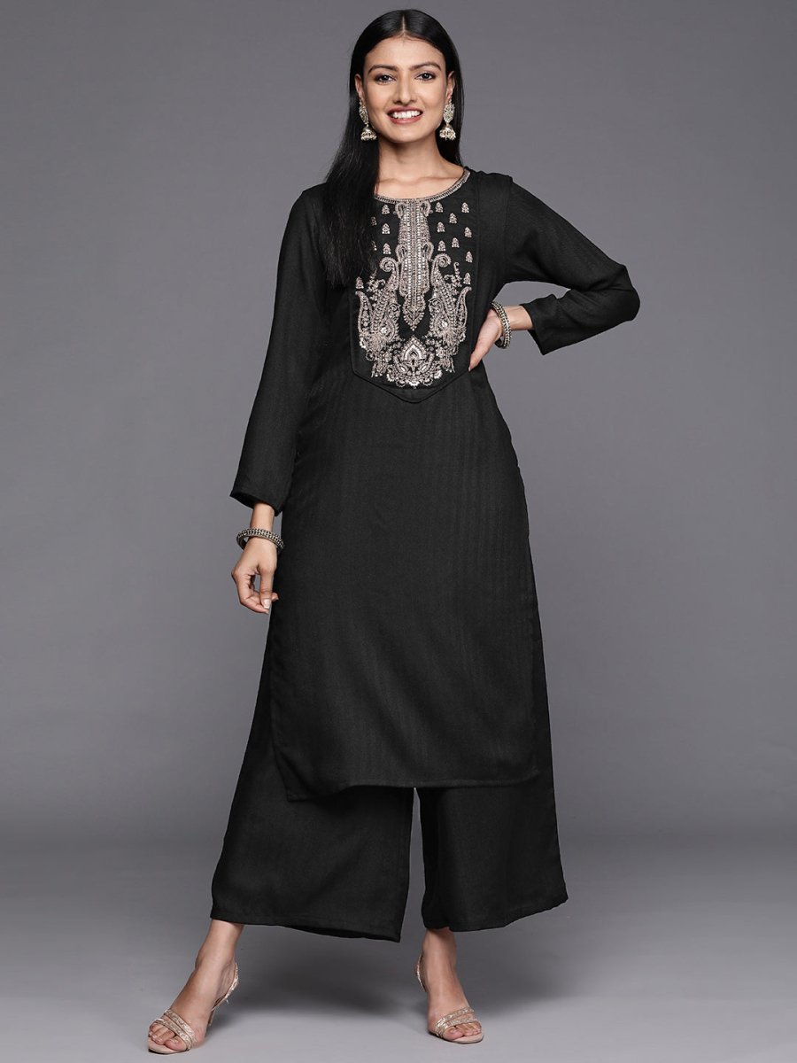 Ahalyaa Women Black Embroidered Aari Work Pashmina Kurta With Palazzos | Swadesiicart