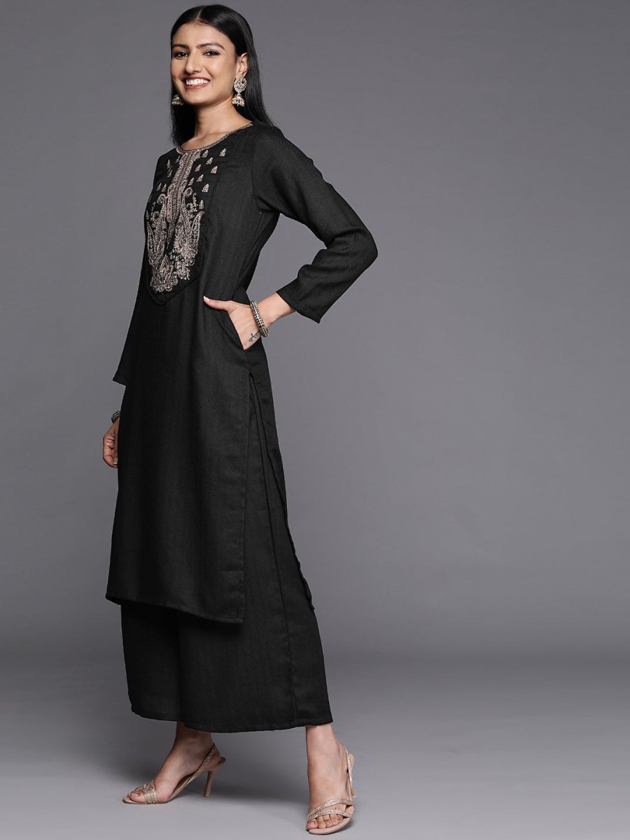 Ahalyaa Women Black Embroidered Aari Work Pashmina Kurta With Palazzos | Swadesiicart