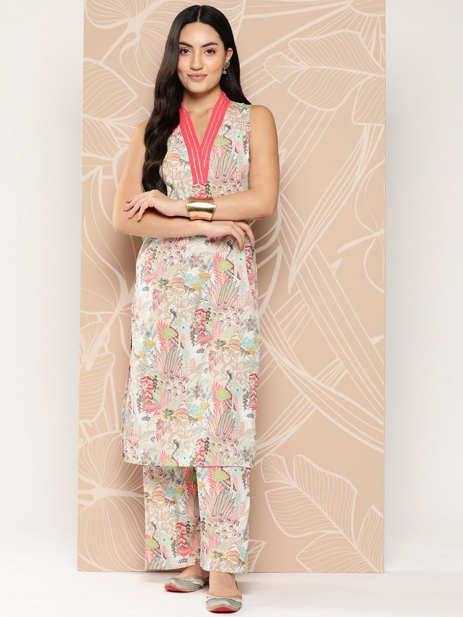 Ahalyaa Floral Printed Regular Gotta Patti Kurta with Palazzos | Swadesiicart