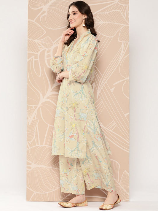 Ahalyaa Floral Printed Regular Kurta with Palazzos | Swadesiicart