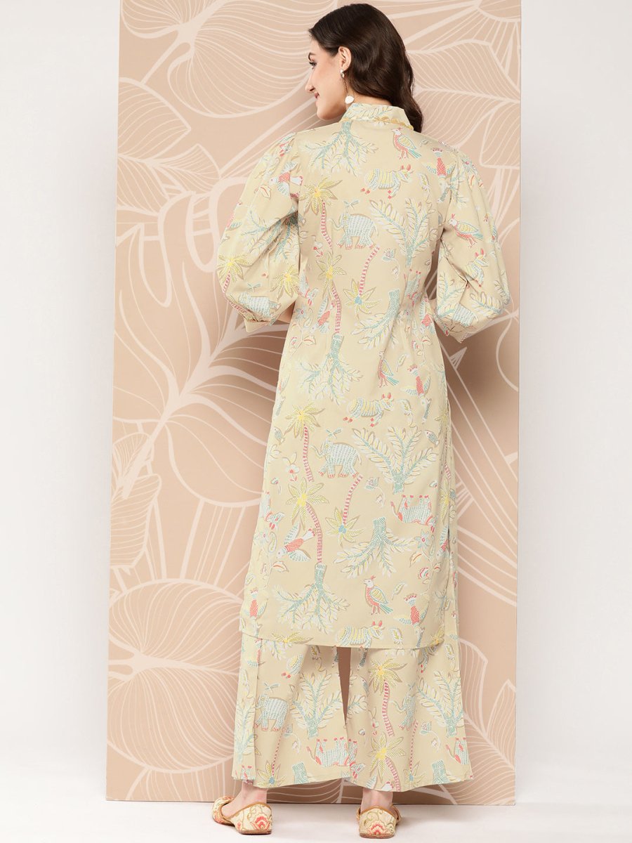 Ahalyaa Floral Printed Regular Kurta with Palazzos | Swadesiicart