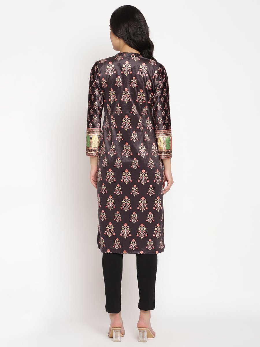Ahalyaa Women's Black Color Digital Print Velvet Kurta | Swadesiicart