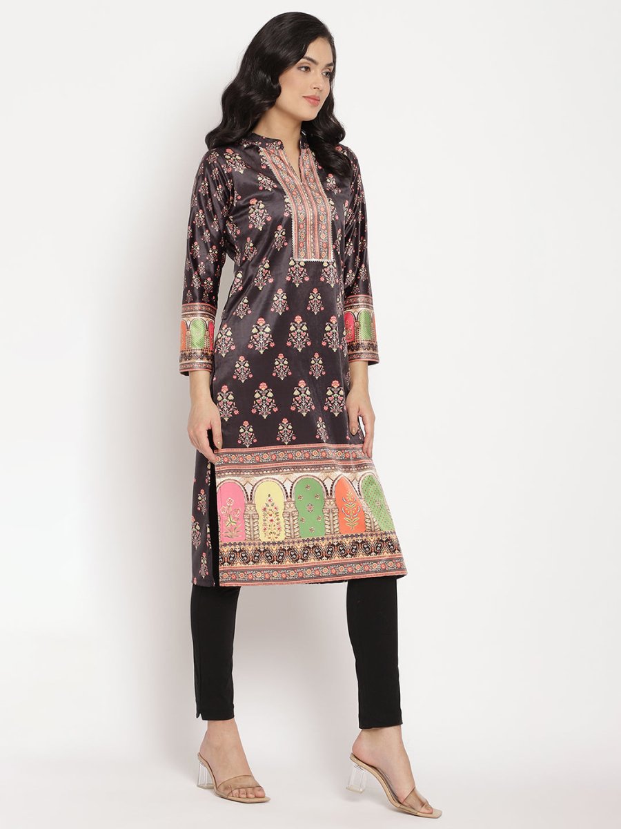 Ahalyaa Women's Black Color Digital Print Velvet Kurta | Swadesiicart