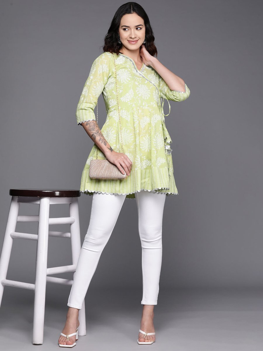 Ahalyaa Floral Printed Cotton Tunic With Lace Inserts Detail | Swadesiicart
