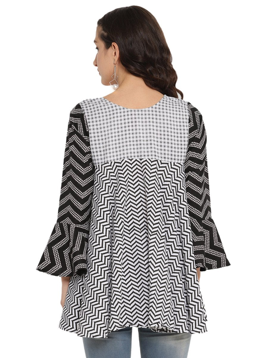 Ahalyaa Printed Flared Black Tunic | Swadesiicart