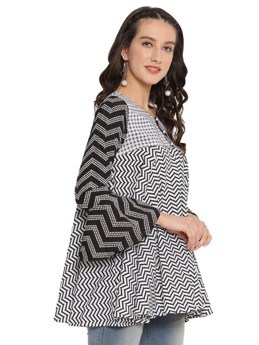 Ahalyaa Printed Flared Black Tunic | Swadesiicart