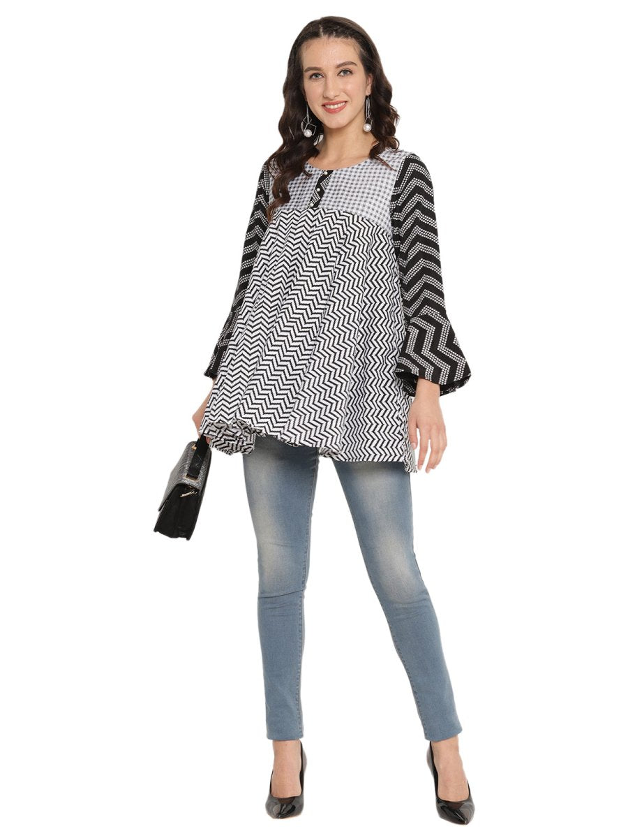Ahalyaa Printed Flared Black Tunic | Swadesiicart