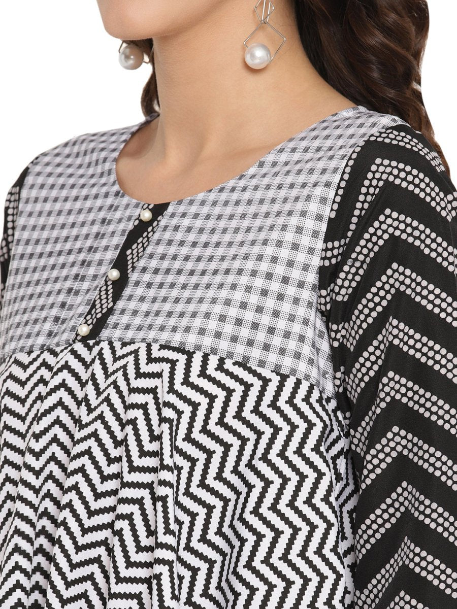 Ahalyaa Printed Flared Black Tunic | Swadesiicart