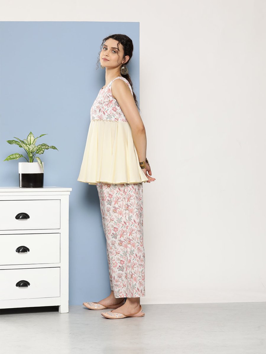 Ahalyaa Women Floral Print Co-Ords - Swadesiicart