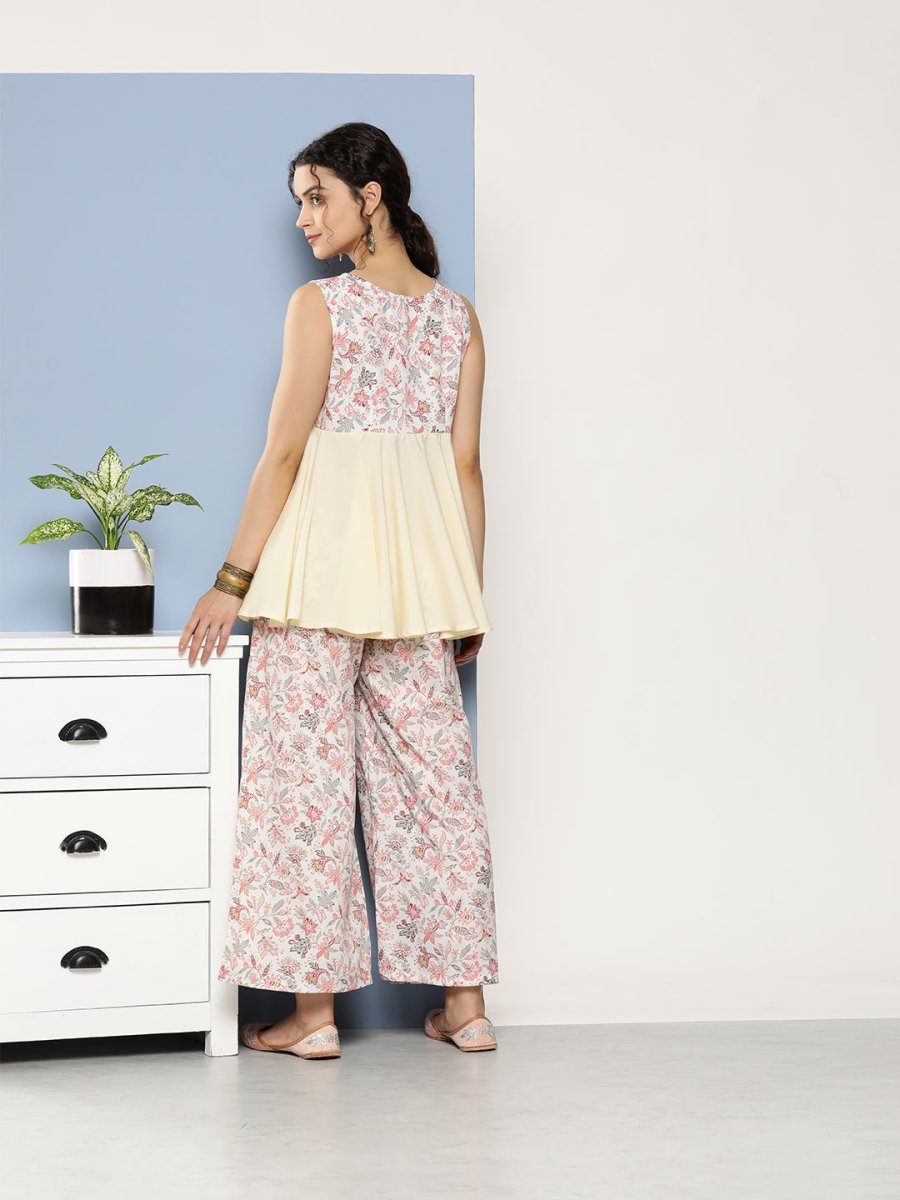 Ahalyaa Women Floral Print Co-Ords - Swadesiicart