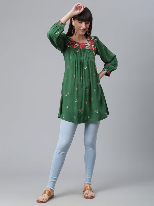 Ahalyaa Green & Pink Printed Tunic | Swadesiicart