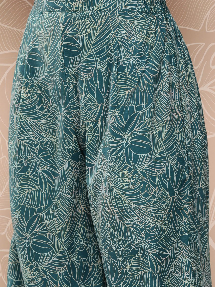 Ahalyaa Printed Crepe Ethnic Halter Neck Tunic With Skirt | Swadesiicart